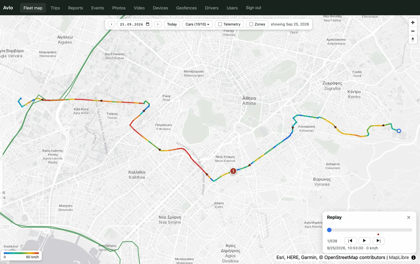 Αναπαραγωγή διαδρομής του Filodos Fleet Management στον χάρτη της Αθήνας, με τη διαδρομή χρωματισμένη ανάλογα με την ταχύτητα και ένα σημειωμένο συμβάν